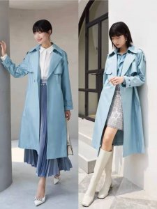 穿风衣配什么裤子和鞋子 女式风衣的8条穿搭指南