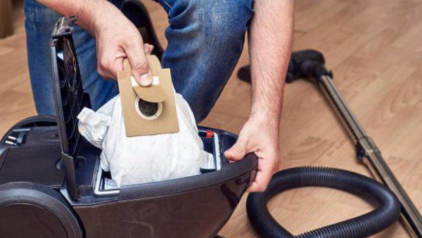 吸尘器吸力变小什么原因