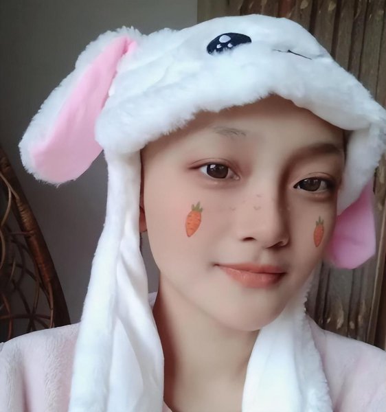 陈薇薇简介及个人资料