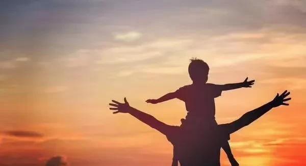 哈耶克最著名的一句话