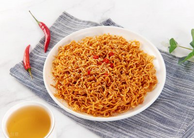 火鸡面可以用开水泡吗 火鸡面开水泡几分钟泡熟可以吃