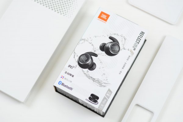 jbl是哪个国家的品牌