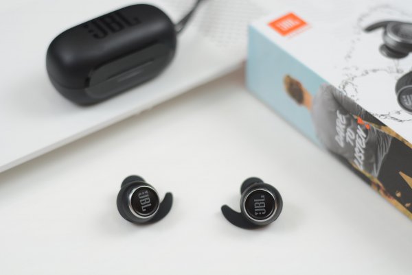 jbl是哪个国家的品牌