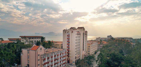 厦门大学嘉庚学院是几本大学