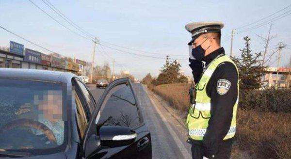 驾驶证没带身上可以开车吗