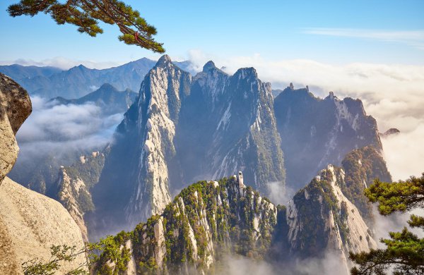 奇险天下第一山是哪座山