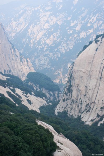 奇险天下第一山是哪座山