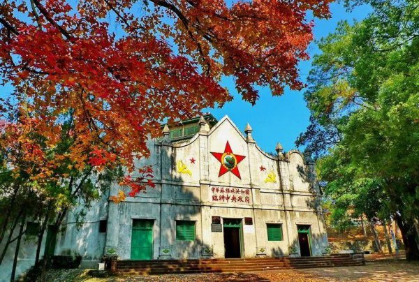 瑞金属于哪个省份的哪个市