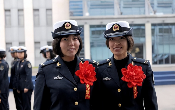 在校大学生千万别去当兵真的吗