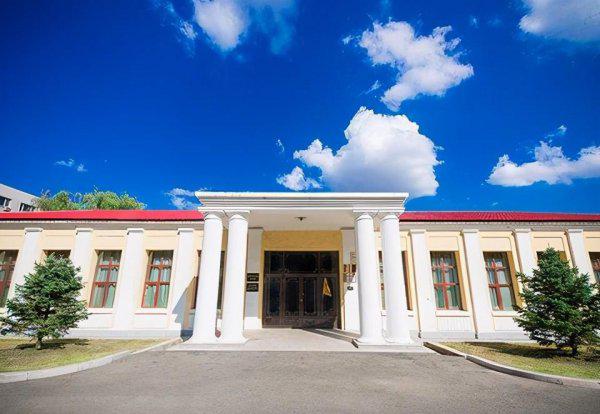 中国唯一正部级大学