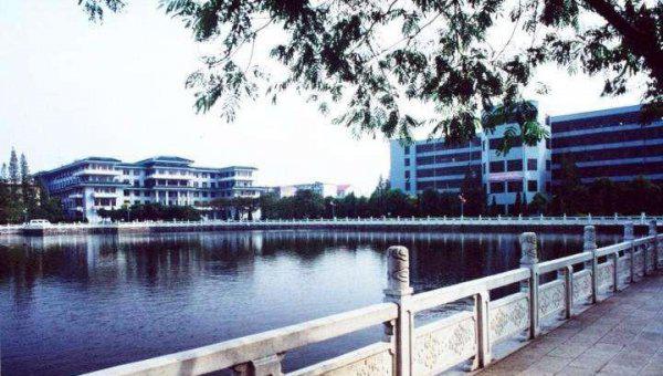 长江大学和三峡大学哪个强