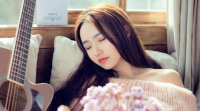 对象胃疼怎么关心的话 异地恋的女朋友胃疼如何正确安慰