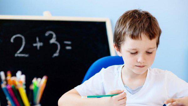 孩子成绩特别差应该怎么办