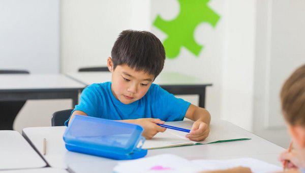 孩子成绩特别差应该怎么办