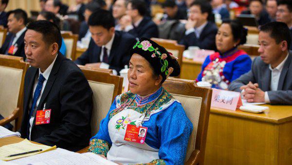 村支书几年换届一次