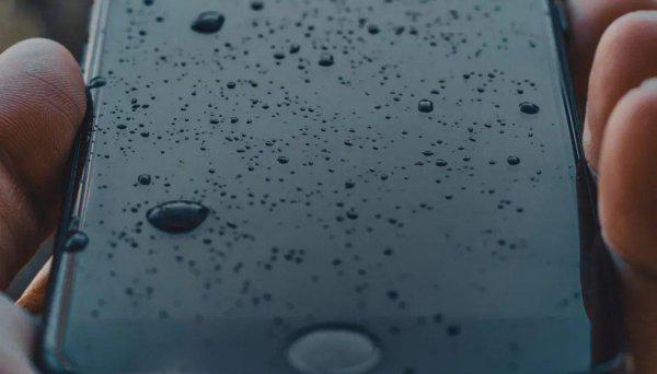 苹果手机闪屏是怎么回事如何解决