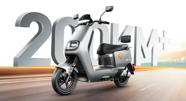 锂电池好还是石墨烯电池好