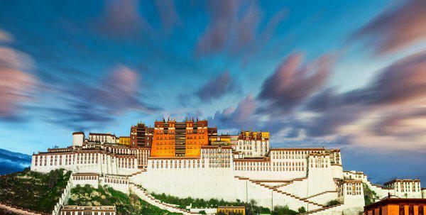 关于西藏布达拉宫详细资料