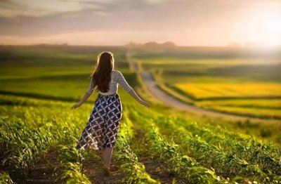 人生低谷负债累累怎么走上岸 一个人如何走出迷茫自救翻身