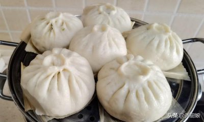 韭菜包子馅怎样做出来是绿色的 怎么调馅韭菜翠绿不出水