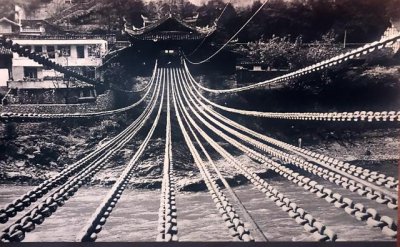 飞夺泸定桥在哪个省 泸定桥的地理位置以及坚固程度