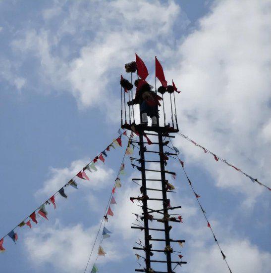 上刀山下火海什么意思