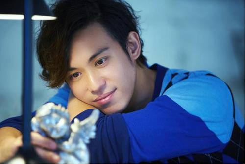 陈楚河的家世怎么样