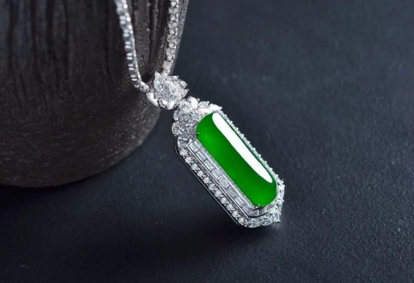 翡翠自己抛光的简单方法