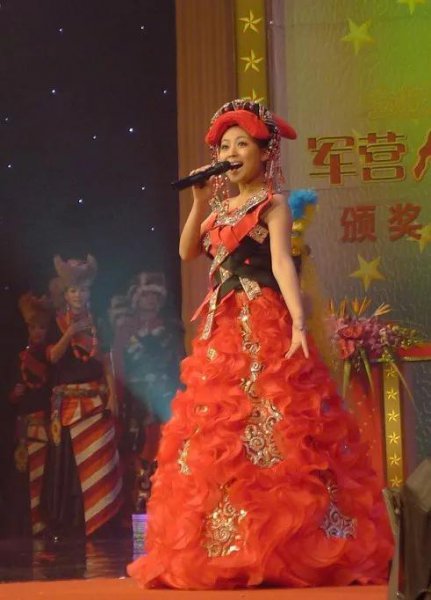 歌手阿鲁阿卓个人简历