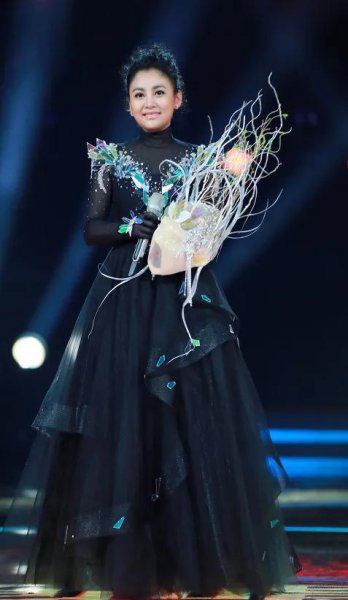 歌手阿鲁阿卓个人简历