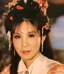 杨钧钧的个人资料及家世 丫头教鼻祖杨钧钧哪一年出生的