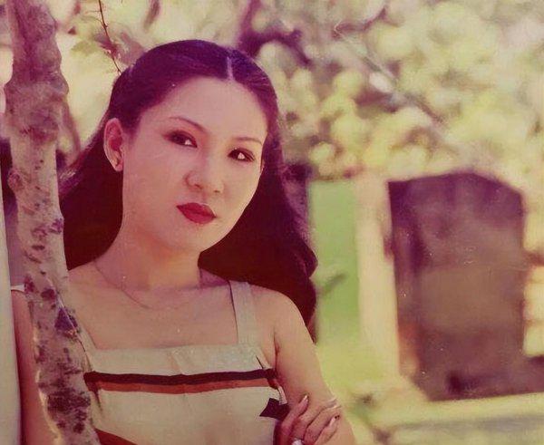 杨钧钧的个人资料及家世