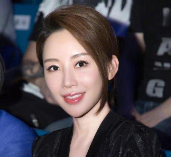 九球皇后潘晓婷个人资料简历