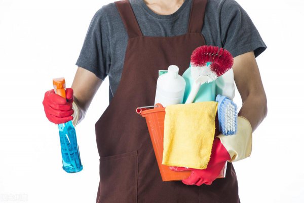 家里有飞蛾怎么找源头