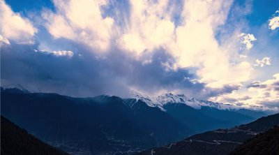 德钦县海拔多少米 云南德钦县历史沿革及地理百科