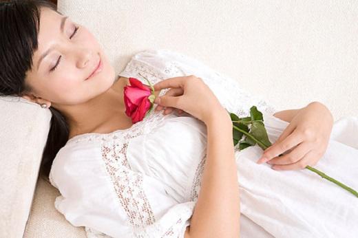 坐月子一定要穿长袖长裤吗