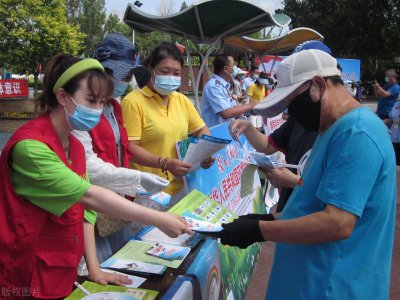 社区工作者好考吗 社区工作者的报考条件及薪资待遇