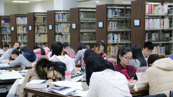 直属学校是什么意思