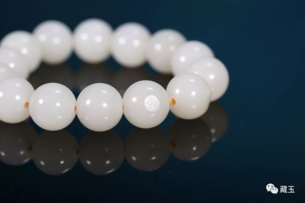 和田玉选购佩戴方法