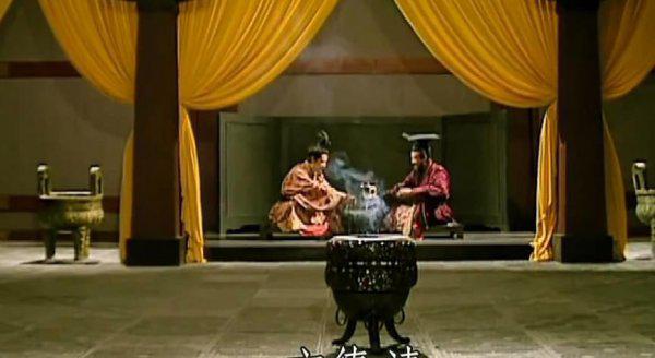 三国志关羽斩颜良是怎么回事