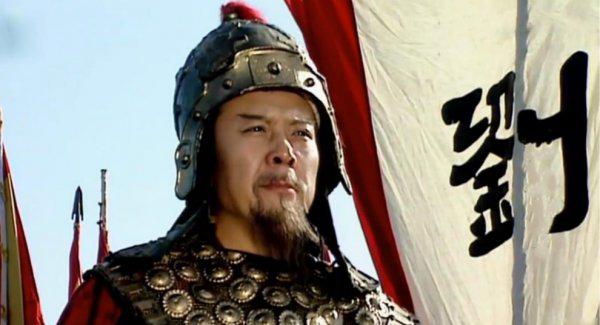 三国志关羽斩颜良是怎么回事