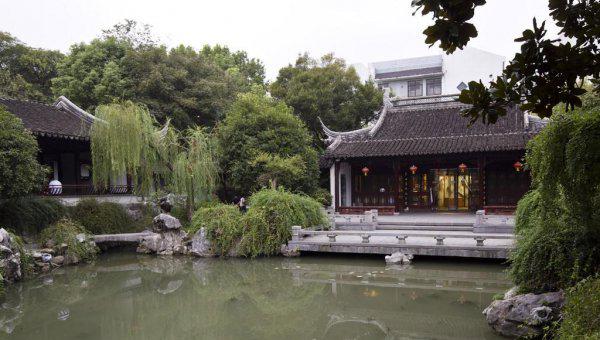 因欧阳修而得名的建筑是哪个