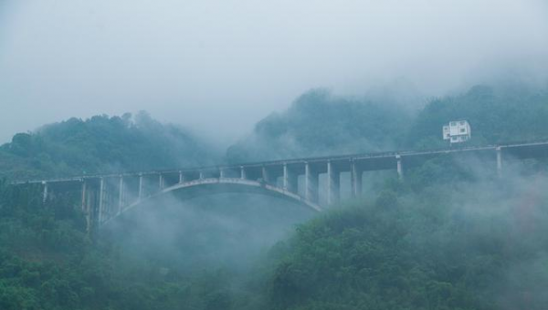 中国丹霞地貌在哪里