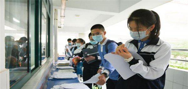 新乡初中哪个学校好