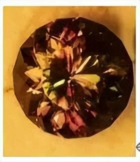 榍石是什么宝石