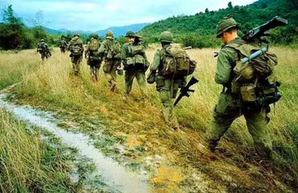 为什么说越南战争很诡异