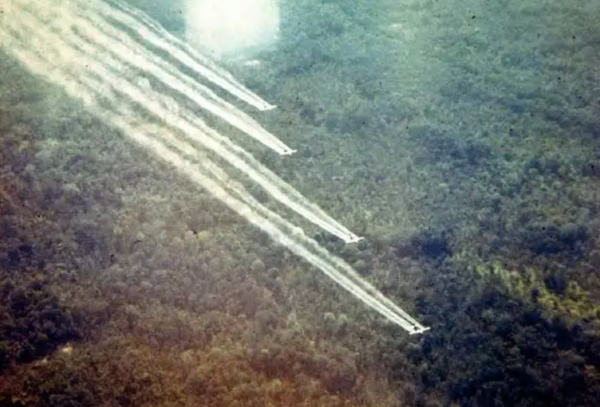 为什么说越南战争很诡异