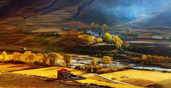 四川稻城亚丁几月份去合适