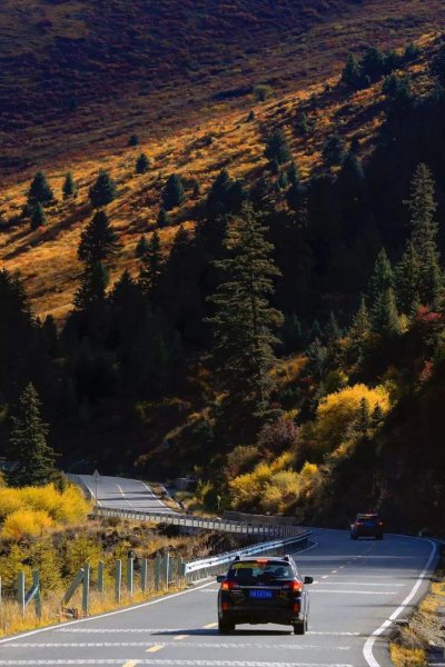 四川稻城亚丁几月份去合适