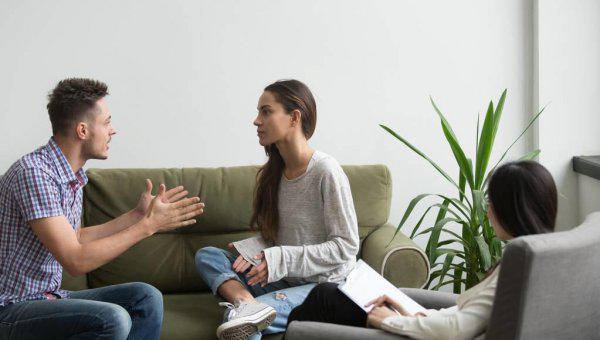 结婚后很压抑不快乐